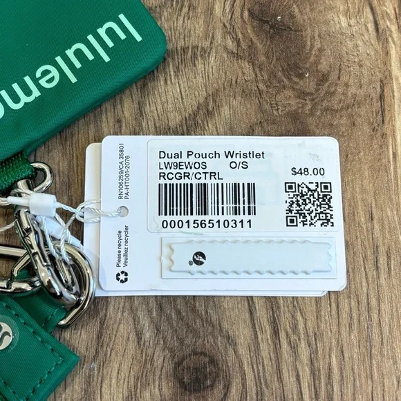 NWT Lululemon Dual Pouch Wristlet In Raceway Green/Citra Lime - Picture 6 of 7